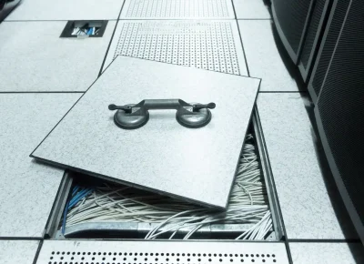 Yükseltilmiş döşeme